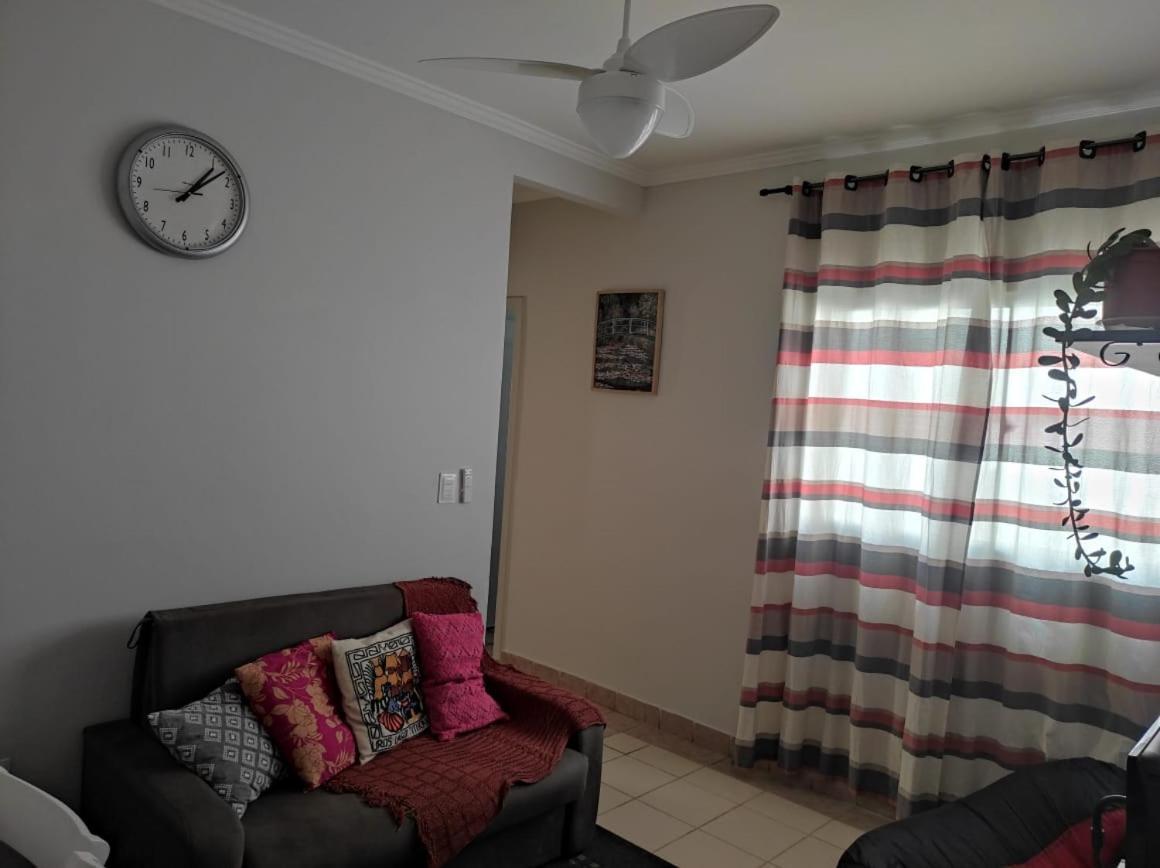 Apartamento Inteiro No Bairro Santa Monica Uberlândia Eksteriør bilde