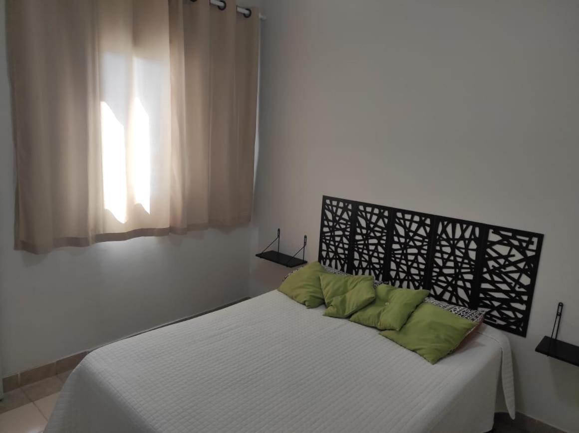 Apartamento Inteiro No Bairro Santa Monica Uberlândia Eksteriør bilde